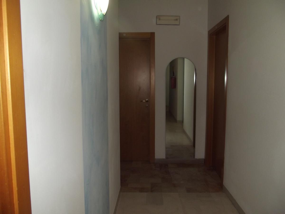Hotel Sabbia D'Oro Pineto Luaran gambar
