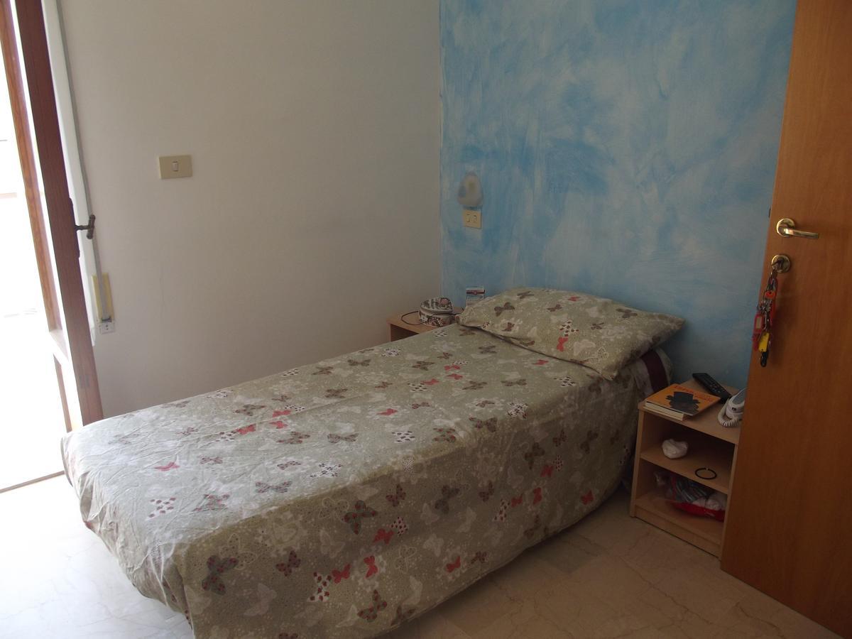 Hotel Sabbia D'Oro Pineto Luaran gambar